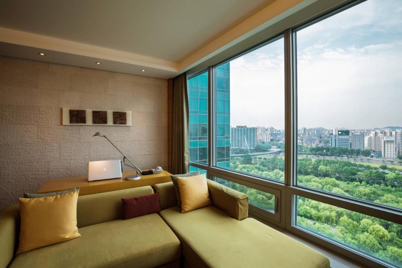 Marriott Executive Apartment Сеул Экстерьер фото