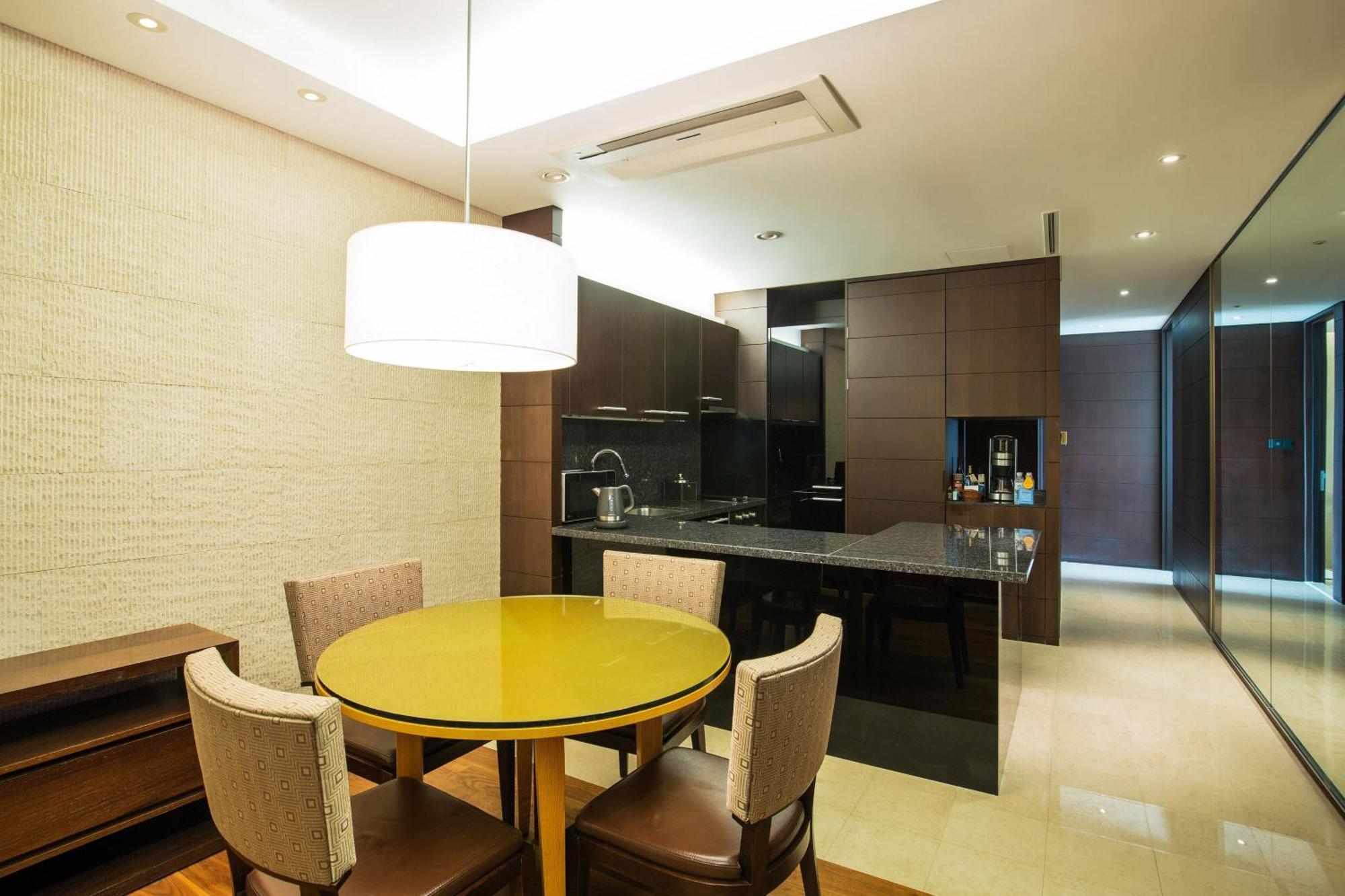 Marriott Executive Apartment Сеул Экстерьер фото